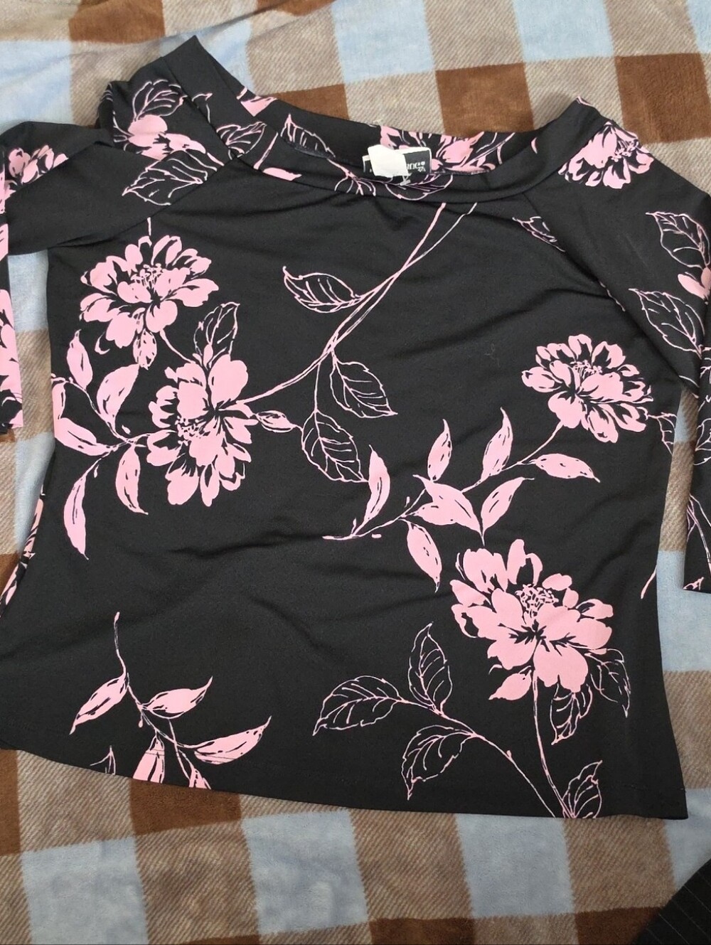 Black & Pink Blouse Large